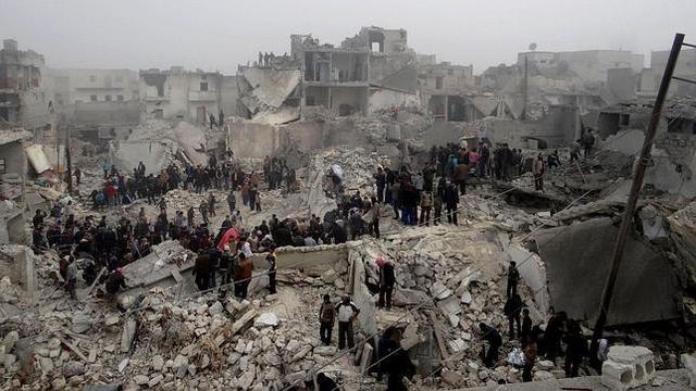 - Los ingleses comenzaron el conflicto bélico. - Creció la presión de los extranjeros.