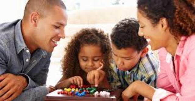 la familia es un espacio de convivencia y formador