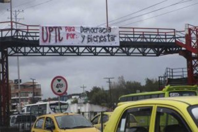 MOVIMIENTOS UNIVERSITARIOS