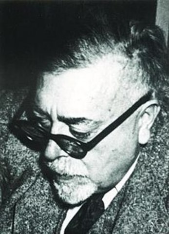 Norbert Wiener	“Cybernetics or control and communication in the animal and the machine”