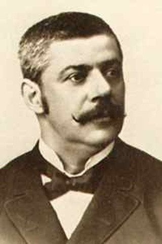 Escribe la famosa "Carta al padre"