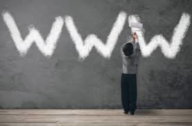 1990 Nace el internet comercial www