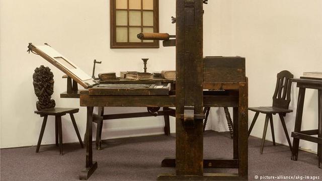 Invenção da tipografia