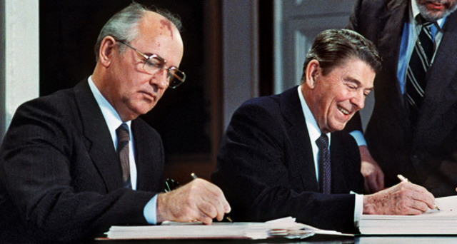la URSS y EEUU acuerdan el tratado