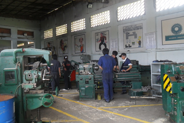 Ingreso (SENA) Estudio Técnico profesional mecánico industrial.