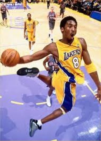 Kobe Wins Dunk Contest