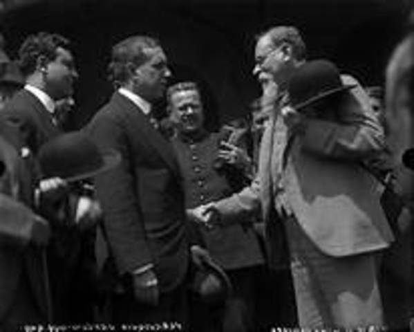 Carranza convoca a un Congreso Constituyente que redacte para México una nueva Constitución