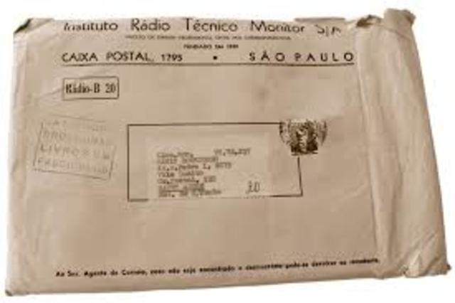 Primeira geração da evolução da EAD - Geração Textual (1890-1960)