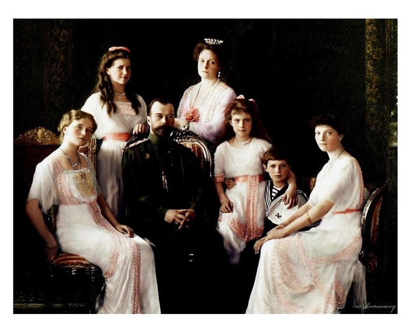 Ejecutan al Zar Nicolas II y a toda su familia