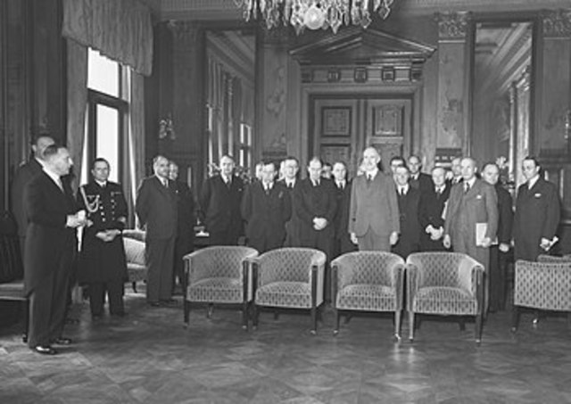 Administrasjonsrådet dannes