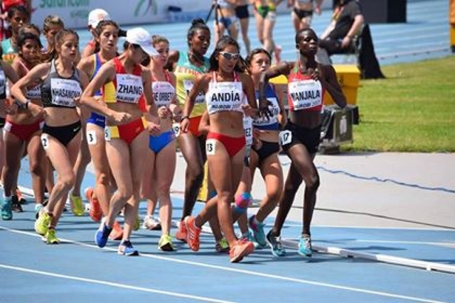 Distancia oficial femenina