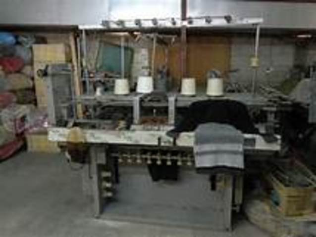 MAQUINA TEJEDORA