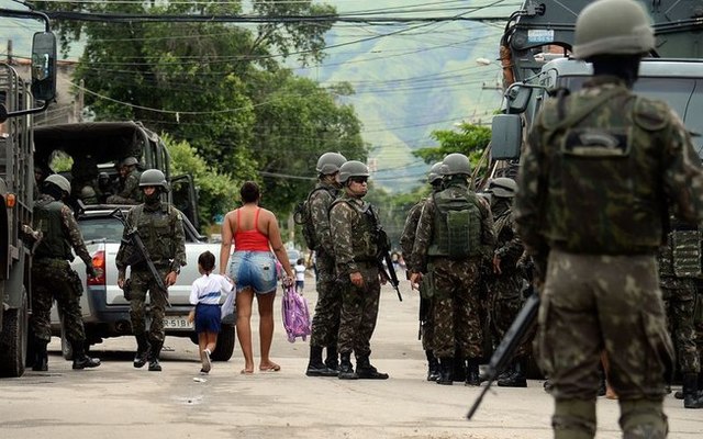 Datafolha aponta queda na aprovação da presença de tropas federais no Rio