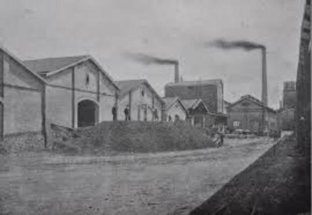 PRIMERES FÀBRIQUES - SOCIETAT ANÒNIMA - CAPITALISME