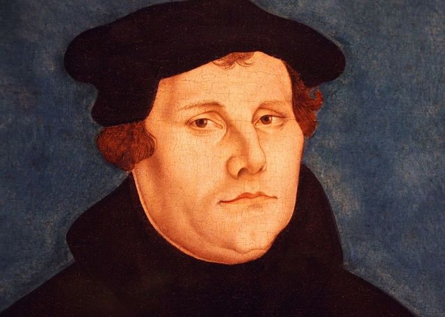 Martin Luther presents the Nintet-five Thesis