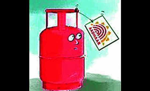 SC restricts use of Aadhaar