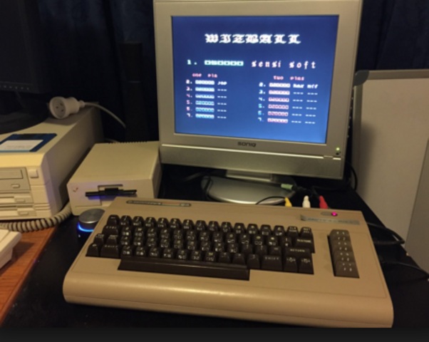COMMODORE 64
