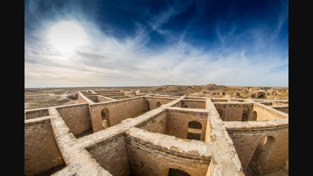 Lunar eclipse observed at Ur in Mesopotamia