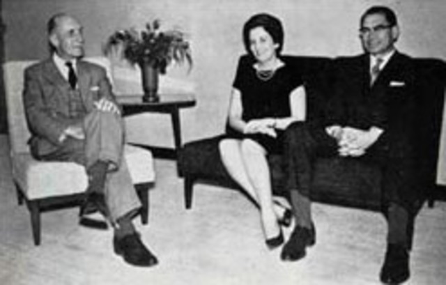 Constitución de Compañía Seguros Bolívar S.A.