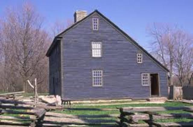 English Saltbox Housing Style