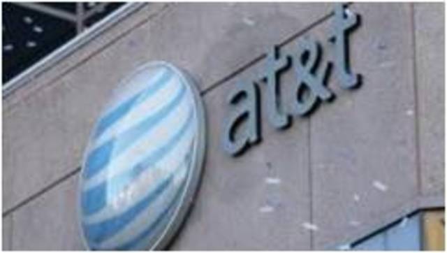 AT&T se divide en siete proveedores