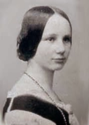 CREACIÓN DE PRIMEROS PROGRAMAS PARA RESOLVER INTEGRALES