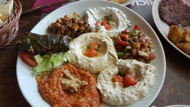 Gastronomía fenicia