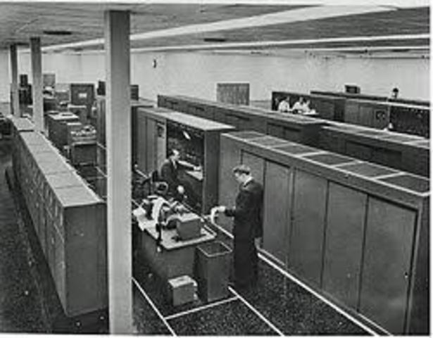 UNIVAC (primer ordenador comercializado)