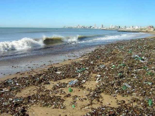 Protocolo sobre la prevención de la contaminación del Mar Mediterráneo causada por vertidos desde buques y aeronaves.