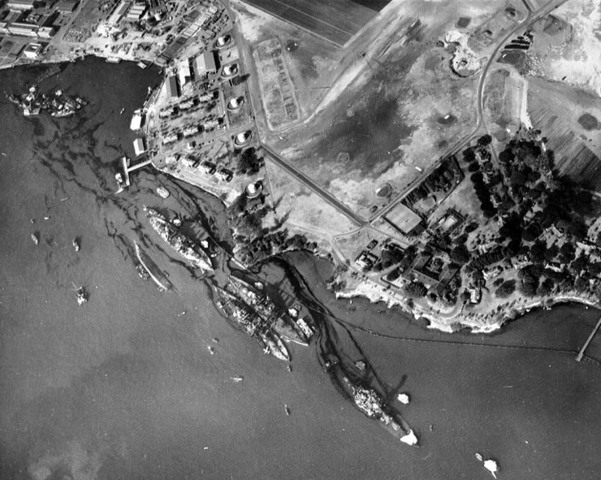 Japan Bombs Pearl Harbor