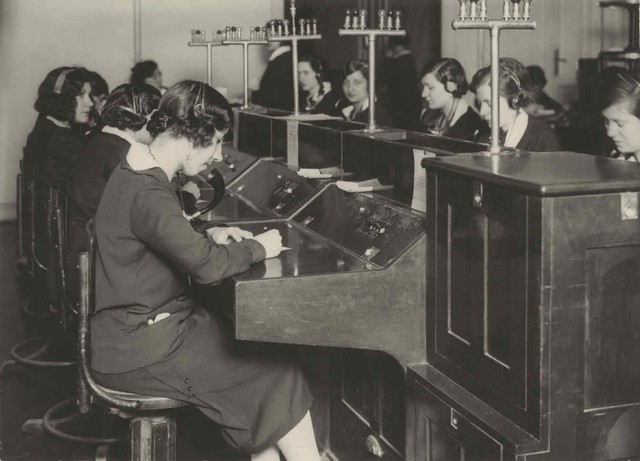 Primeras mujeres telegrafistas