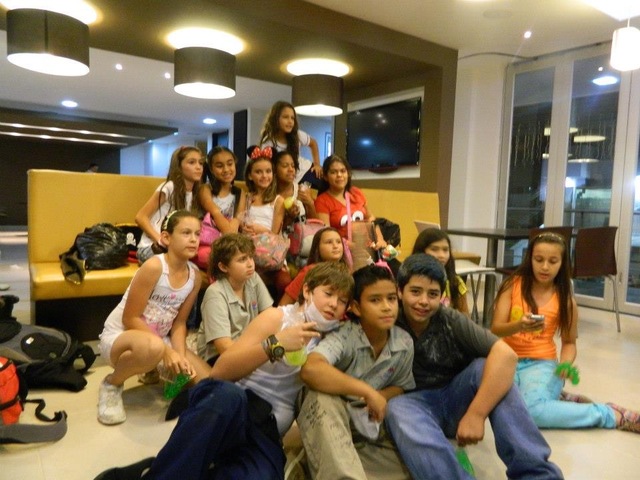 Entre al colegio Liceo Merani