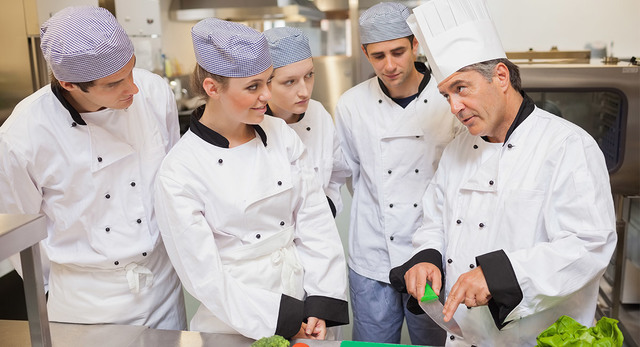 Adultes (universidad)