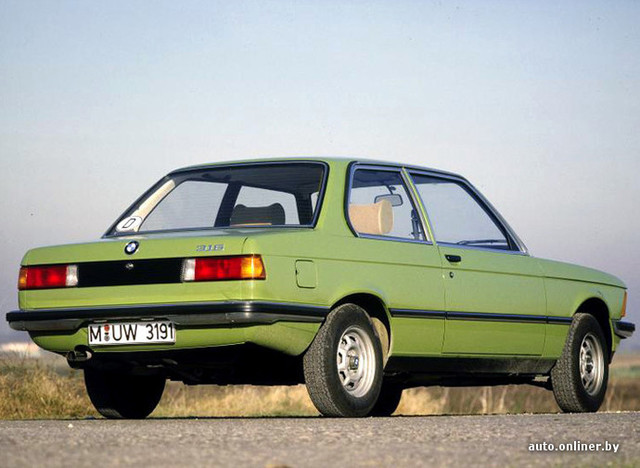 1975 — В эти годы появилась первая „тройка“ в истории BMW, она была выпущена в кузове Е21.