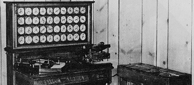 Tabulador electromagnético de tarjetas perforadas