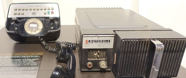 Se crea la red inhalambrica al crear el teléfono de auto.