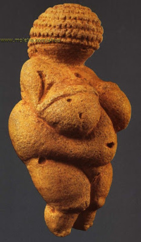 Aparición de los primeros trabajos en cerámica