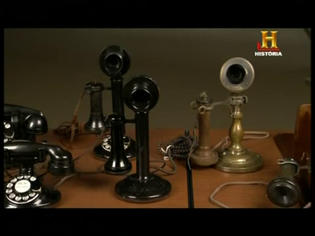 Telefono tipo candelabro