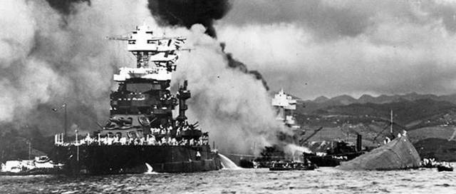 Attaque de Pearl Harbor par les japonais le 7 décembre 1941