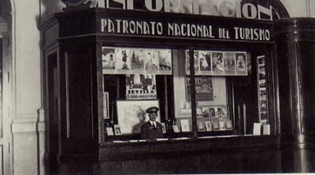 Creación de una Organización Internacional y un nuevo método de pago