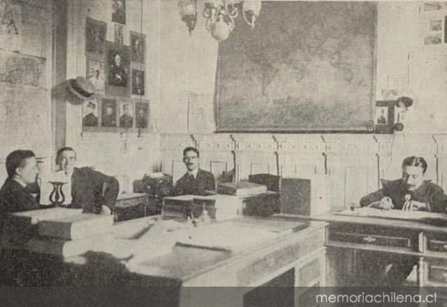 Se inicia la primera escuela de telegrafía