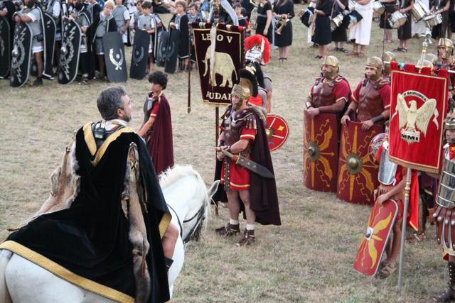 Final de las Guerras Cántabras con las que finaliza la conquista romana en Hispania.