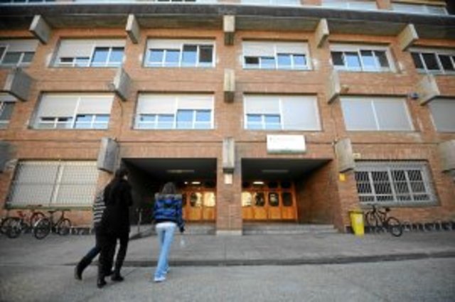 PRESENTACIÓN - FRANCISCO DE VITORIA