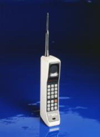El primer teléfono móvil