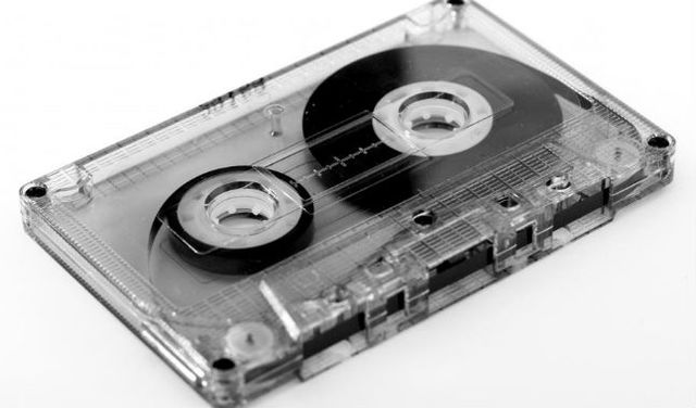 ejemplo de discos y cinta magnética