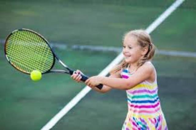J'ai  joué au tennis