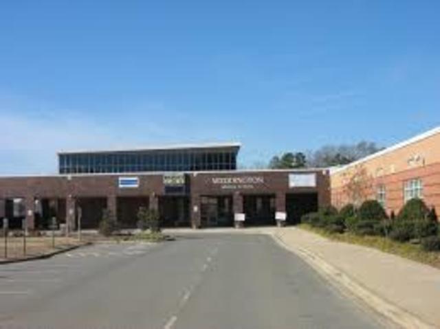 En la escuela media, yo vine al Weddington