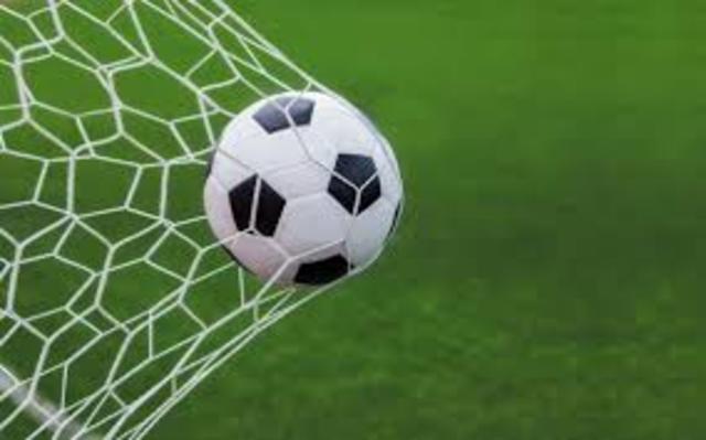 Empecé jugar fútbol competitivo.