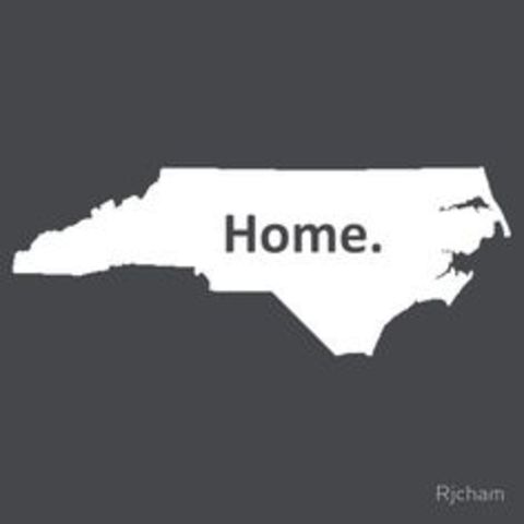 2007- Mi familia y yo nos mudamos a Caroline del Norte