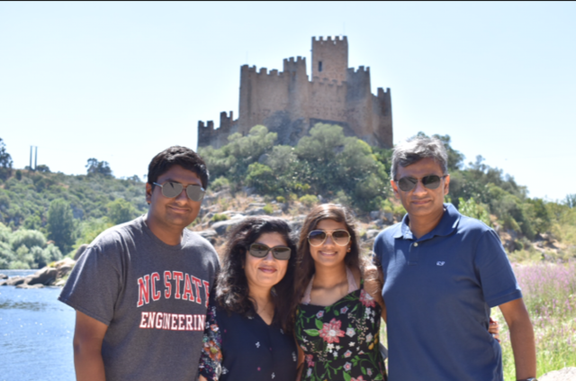 Mi familia y yo nos mudamos a North Carolina.